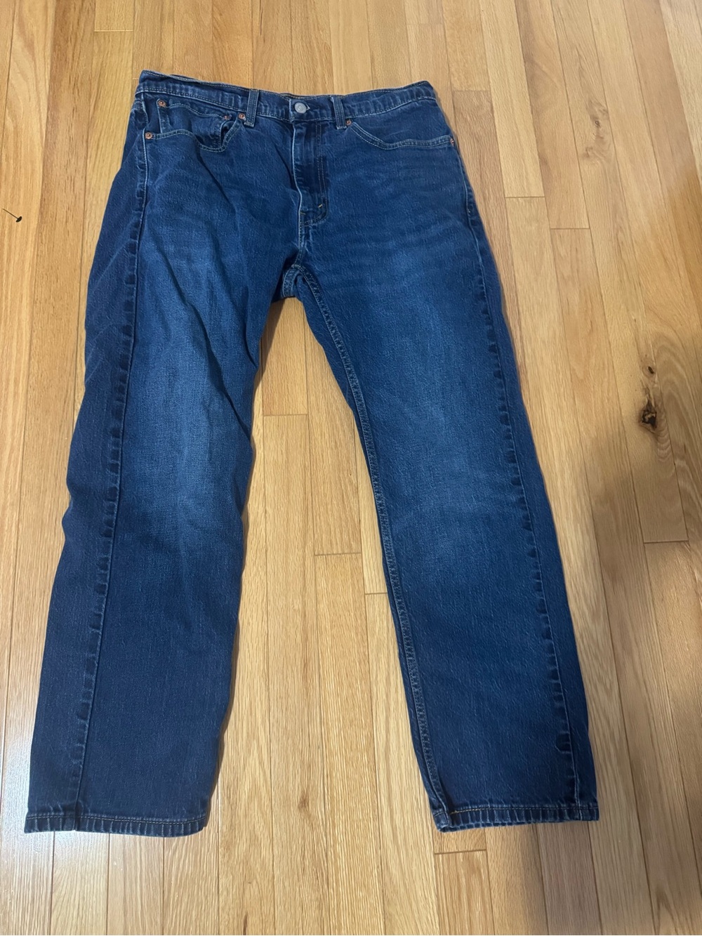Classic Men's Levi’s Dark Blue Straight-Leg Jeans